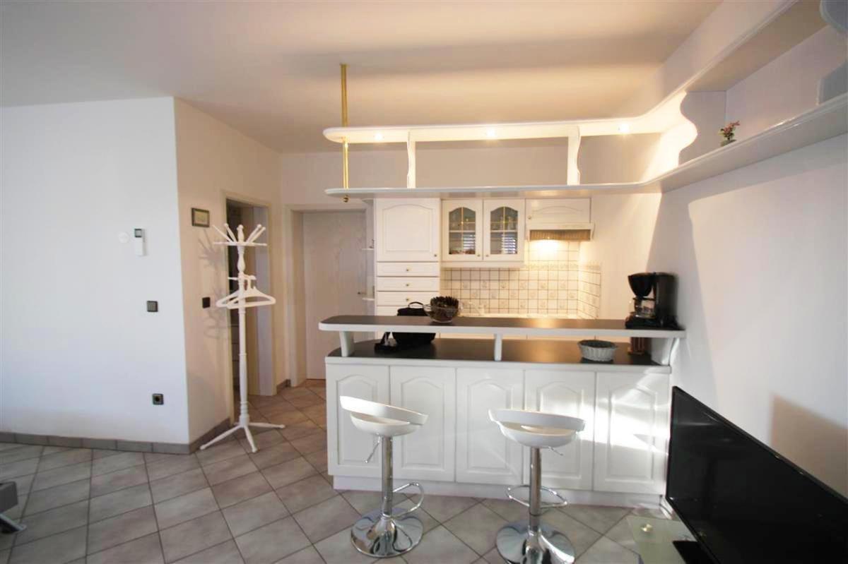 Jurincic Rabac Apartamento Exterior foto